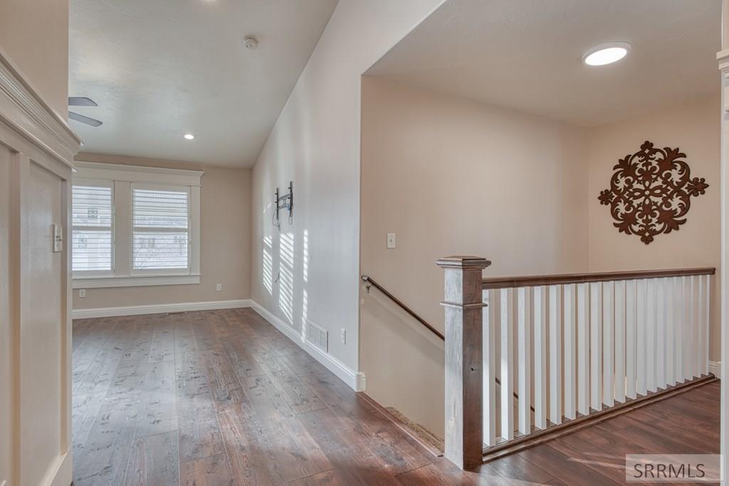 3876 Tawzer Way Ammon, ID 83406 - Photo 6 of 54