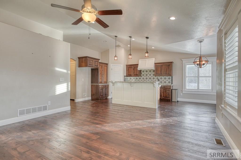 3876 Tawzer Way Ammon, ID 83406 - Photo 8 of 54