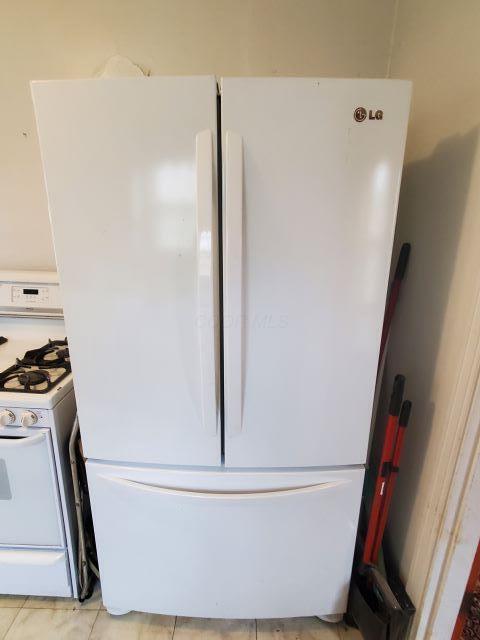 144 Wetmore Road Columbus, OH 43214 - Photo 8 of 19 Wetmore Refrigerator