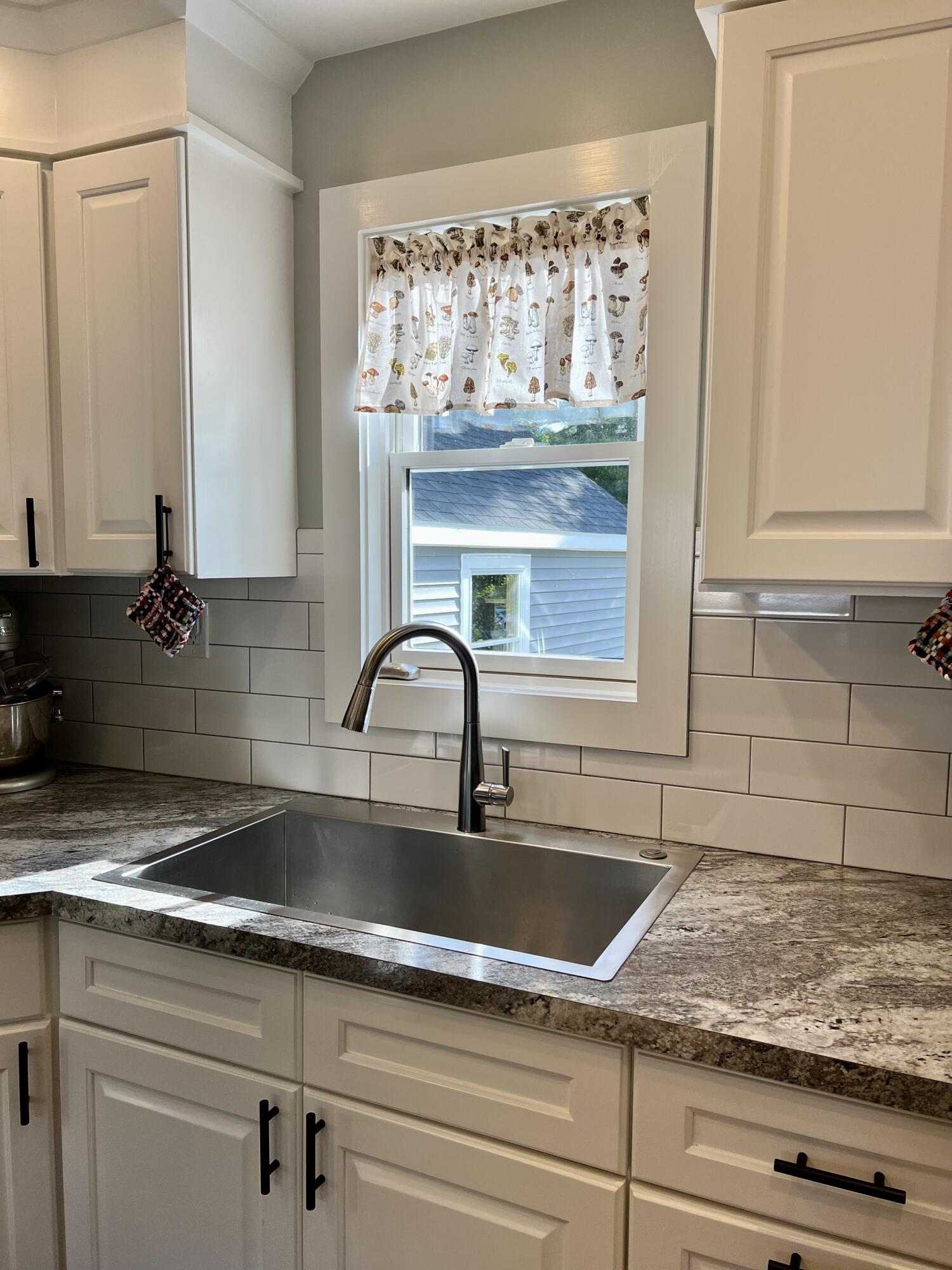 6 Noble Avenue Bath, ME 04530 - Photo 10 of 54 6 Noble Ave