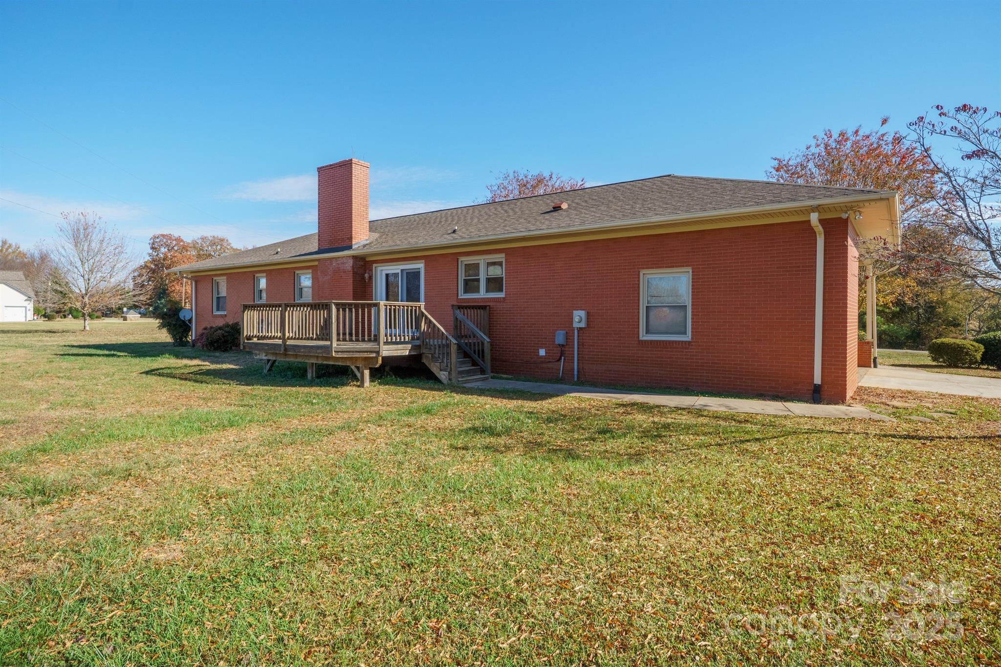 484 Stutts Road Mooresville, NC 28117 - Photo 28 of 28 a view of a house with a garden