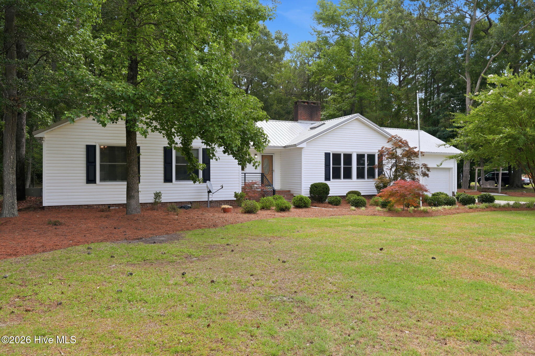 4393 Frog Level Road Winterville, NC 28590 - Photo 6 of 55