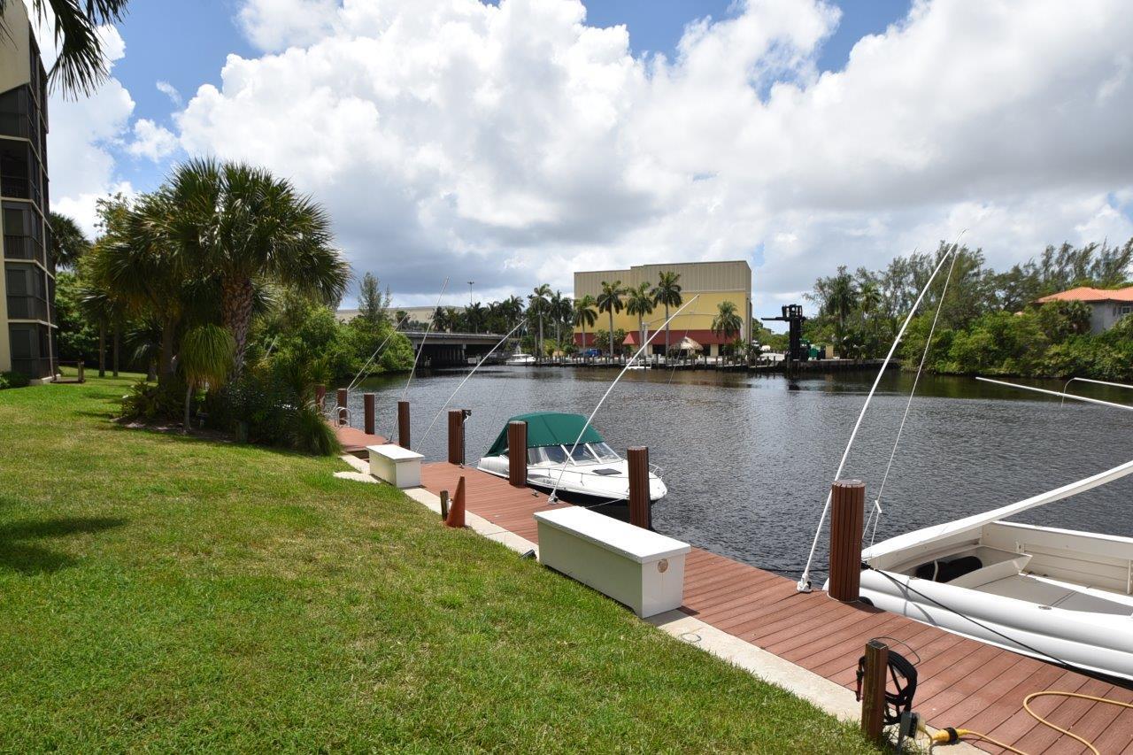 9 Royal Palm Way, Unit 202 Boca Raton, FL 33432 - Photo 37 of 45 DSC_6538