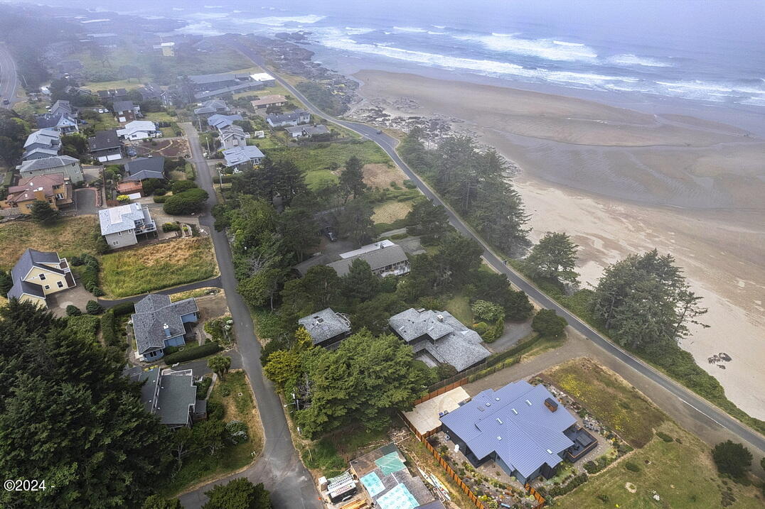 154 Shell Street Yachats, OR 97498 - Photo 49 of 57 Aerial