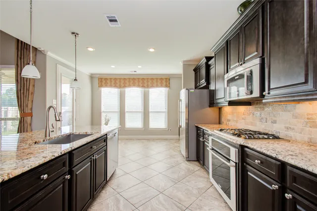 $3,000 | 13123 Hazelwood Hollow Drive, Tomball, TX 77377