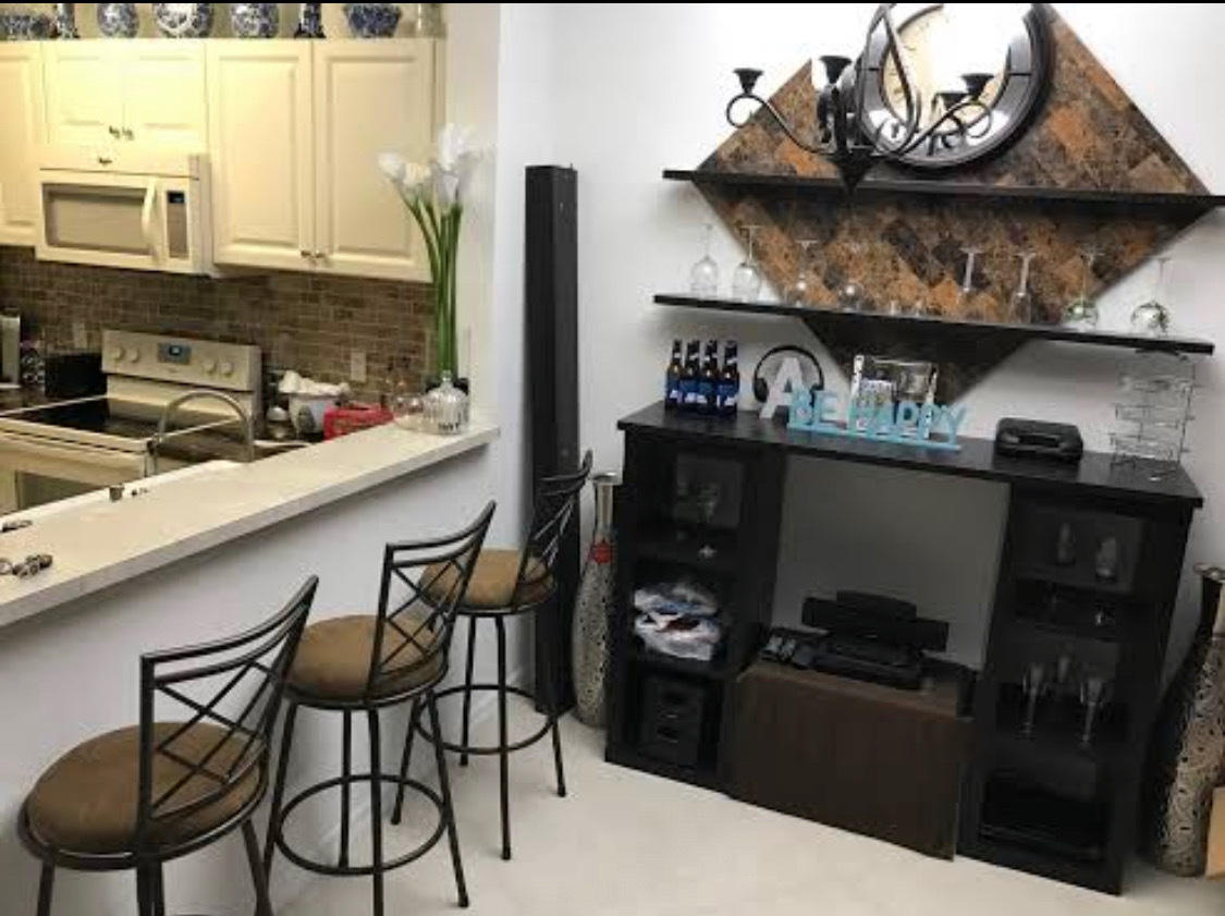 3726 Oleander Terrace Riviera Beach, FL 33404 - Photo 4 of 16 Ki3726Oleander_Kitchen2