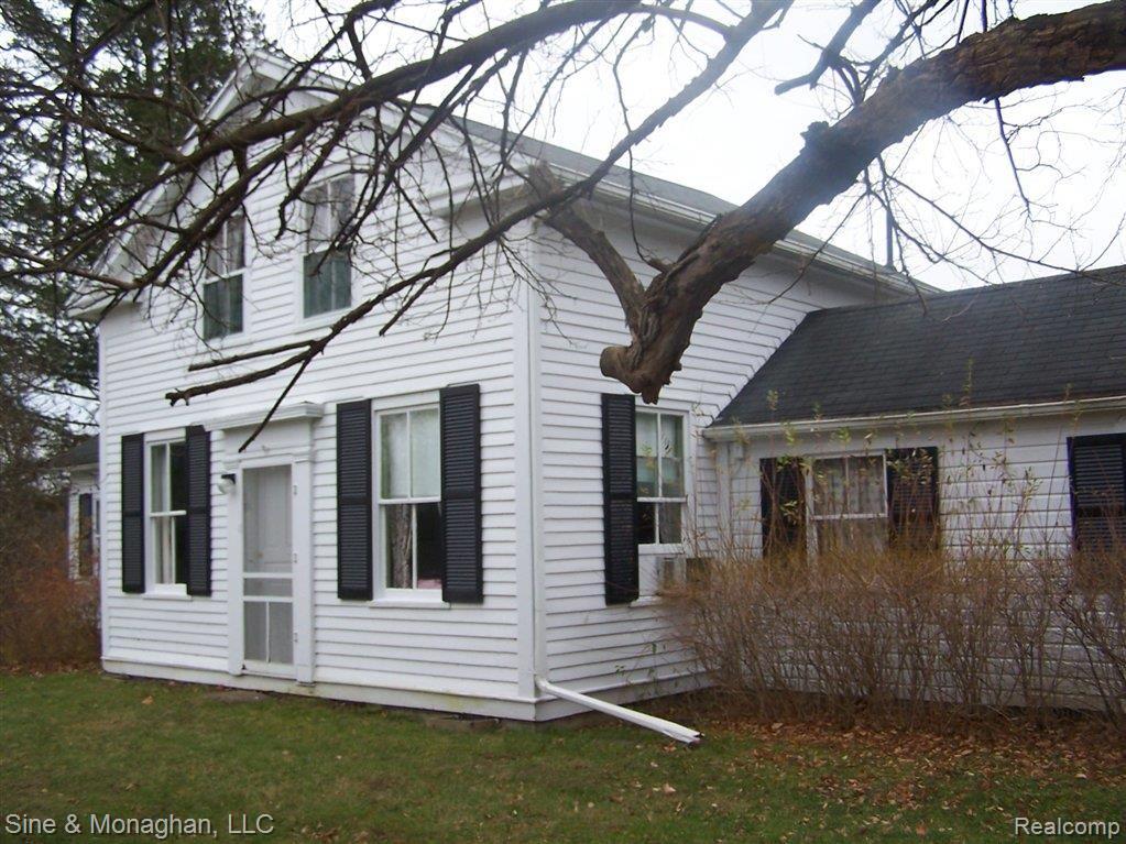 5165 Yankee Road St. Clair, MI 48079 - Photo 2 of 27 100_0458.JPG