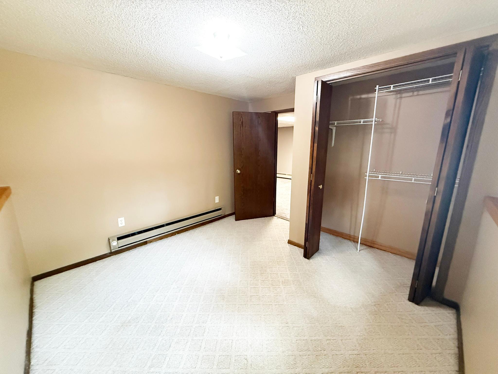 911 Radcliffe Avenue Altoona, WI 54720 - Photo 18 of 43