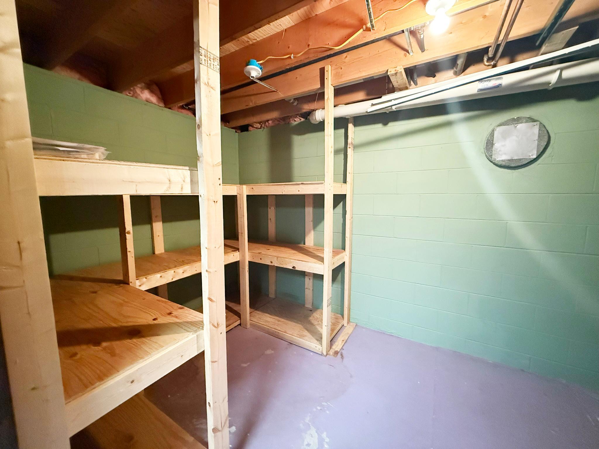 911 Radcliffe Avenue Altoona, WI 54720 - Photo 24 of 43