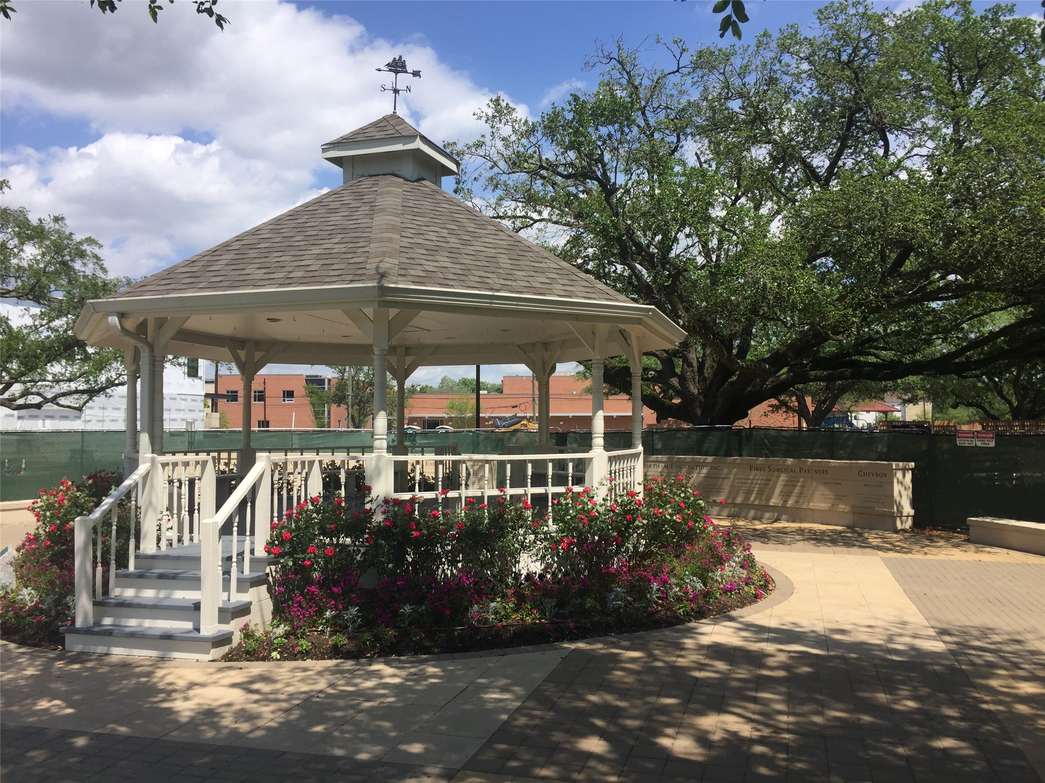 4305 Lafayette Street Bellaire, TX 77401 - Photo 7 of 13 a front view of house with yard