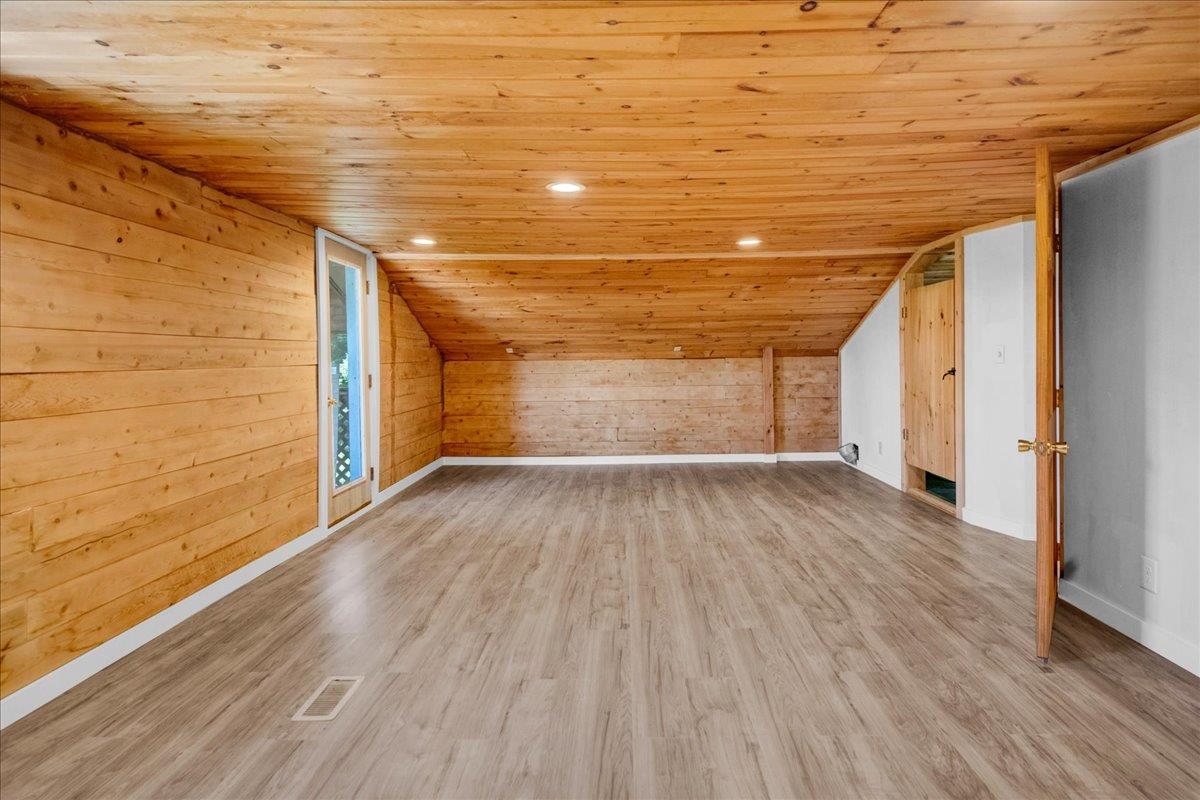 33 Foster Lane Barre, VT 05641 - Photo 27 of 52