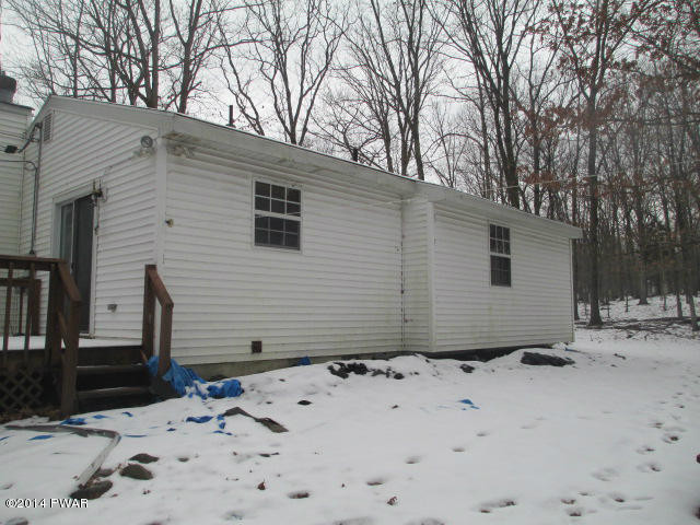 54 Eagle Path Bushkill, PA 18324 - Photo 2 of 8