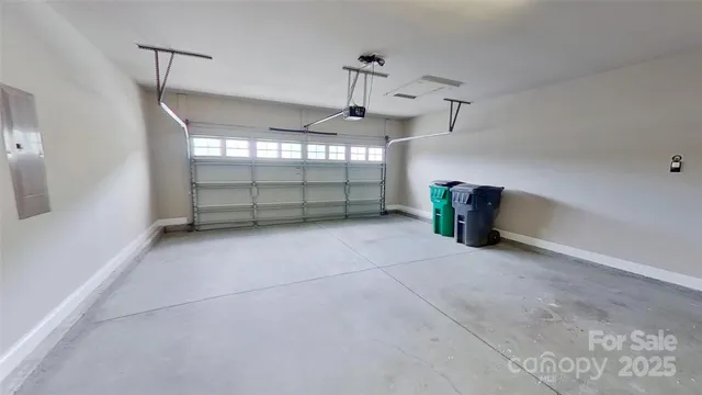 a view of a garage room