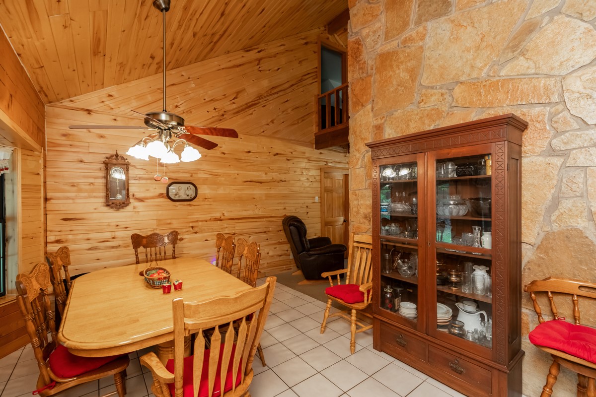 4864 Hob Warren Road Sour Lake, TX 77659 - Photo 10 of 36