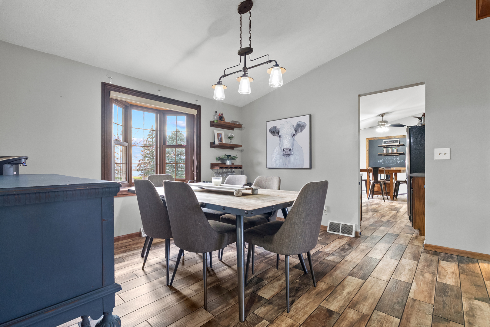 27440 Highway 52 Manhattan, IL 60442 - Photo 28 of 50 a view of a dining room with furniture window and wooden floor