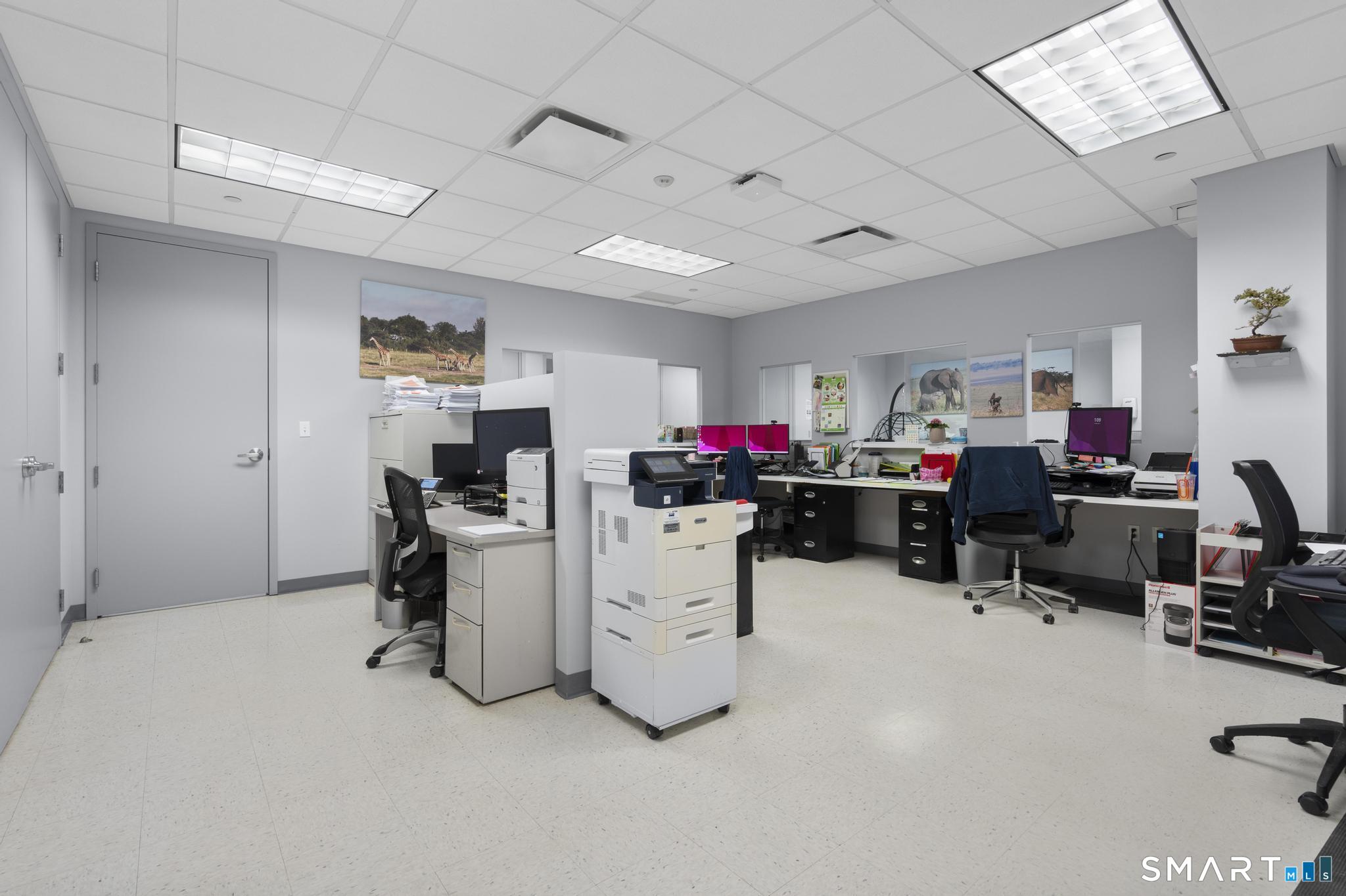 745 Boston Post Road, Unit 1 Darien, CT 06820 - Photo 11 of 32