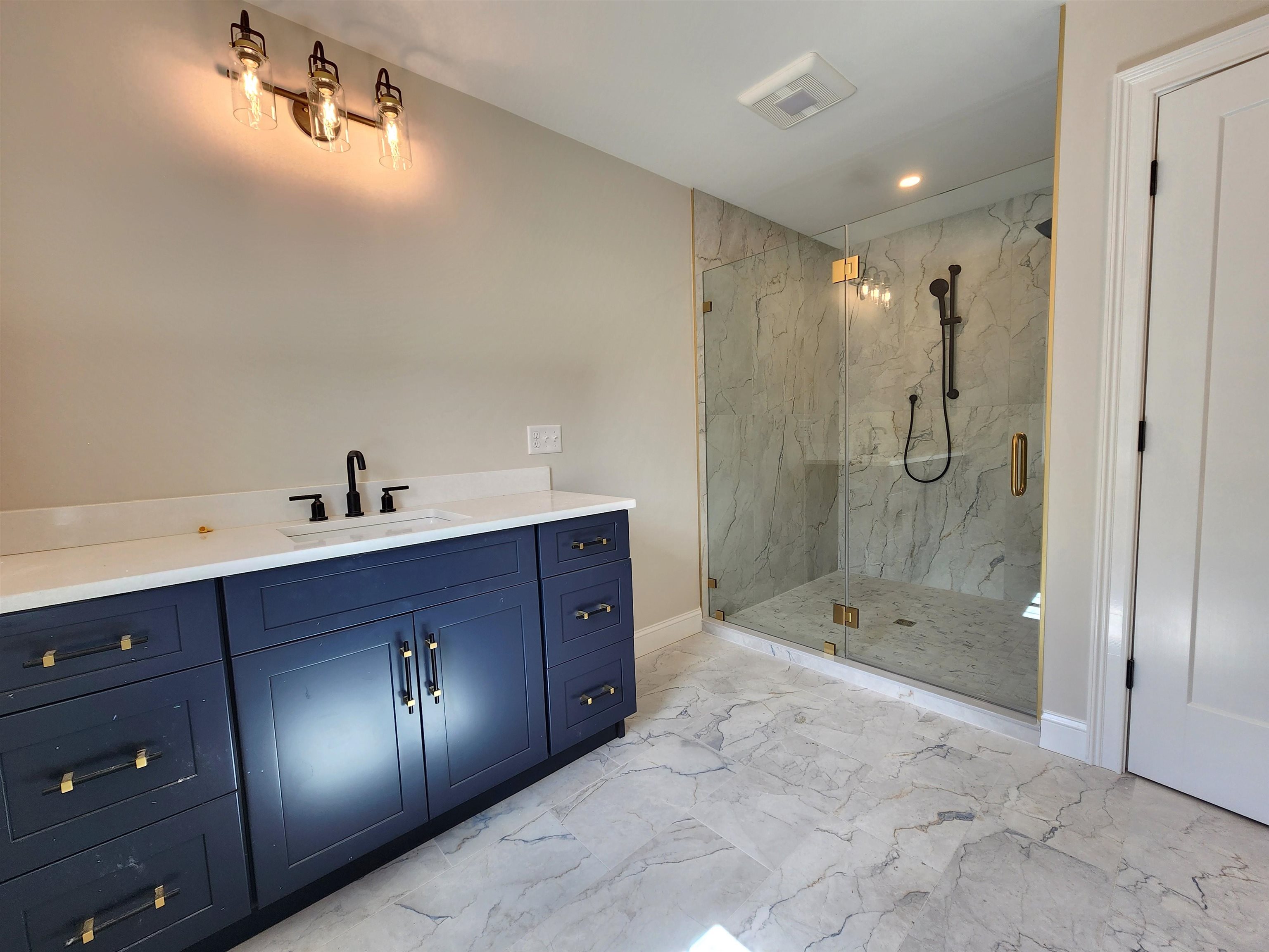 5 Campbell Way, Unit 2 Windham, NH 03087 - Photo 26 of 39 Gallery Image 26
