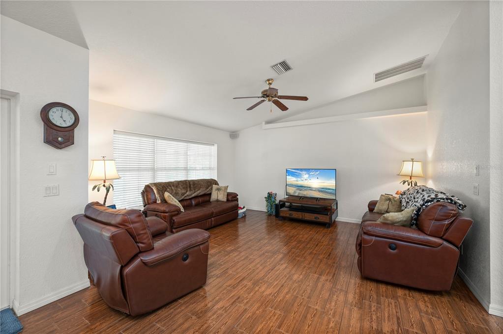 569 Rio Vista Avenue Punta Gorda, FL 33982 - Photo 23 of 100