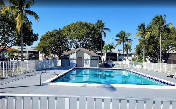 $2,395 | 468 Northeast 206th Lane, Unit 202, Miami, FL 33179
