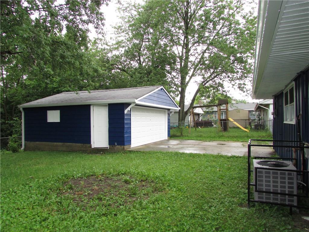 8601 Montery Road Indianapolis, IN 46226 - Photo 5 of 19 Gallery Image 5