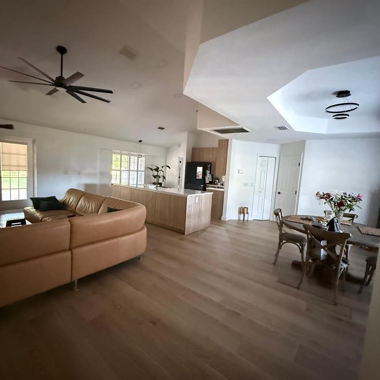 1908 West Socrum Loop Road Lakeland, FL 33810 - Photo 6 of 17