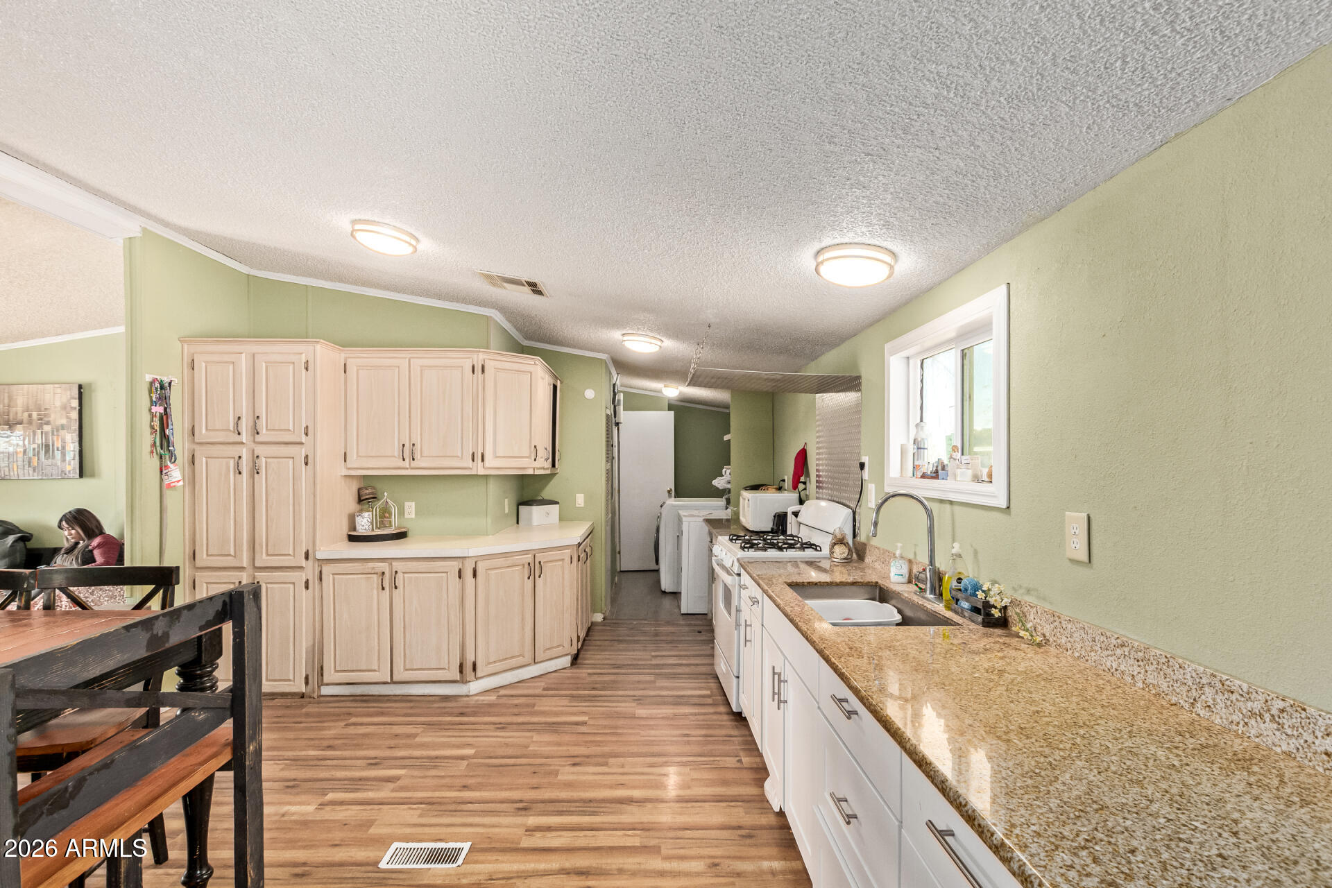 20640 West Carver Road Buckeye, AZ 85326 - Photo 14 of 29 14 - Carver