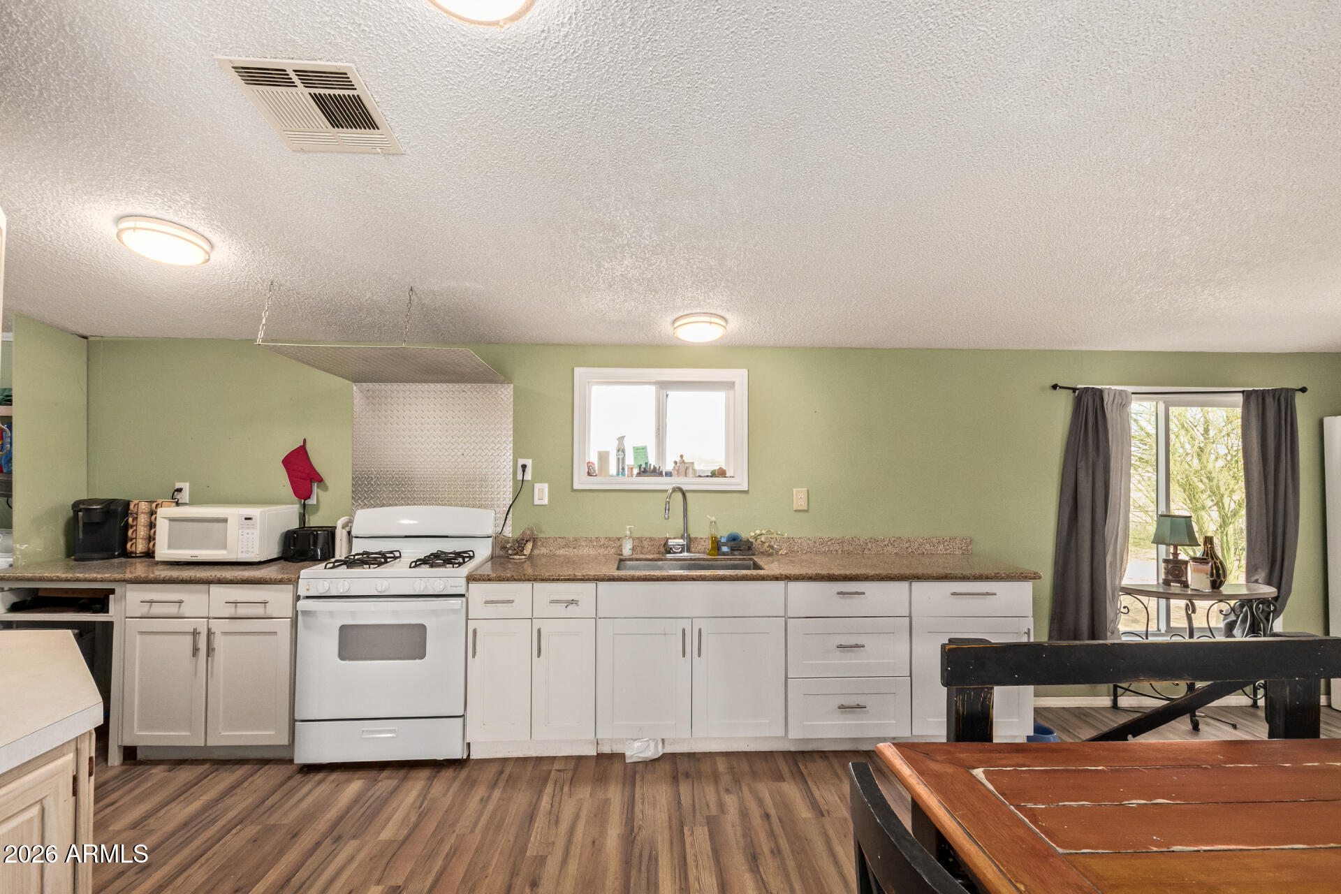 20640 West Carver Road Buckeye, AZ 85326 - Photo 16 of 29 16 - Carver