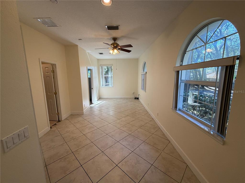 301 North Hiawassee Road Orlando, FL 32835 - Photo 14 of 21