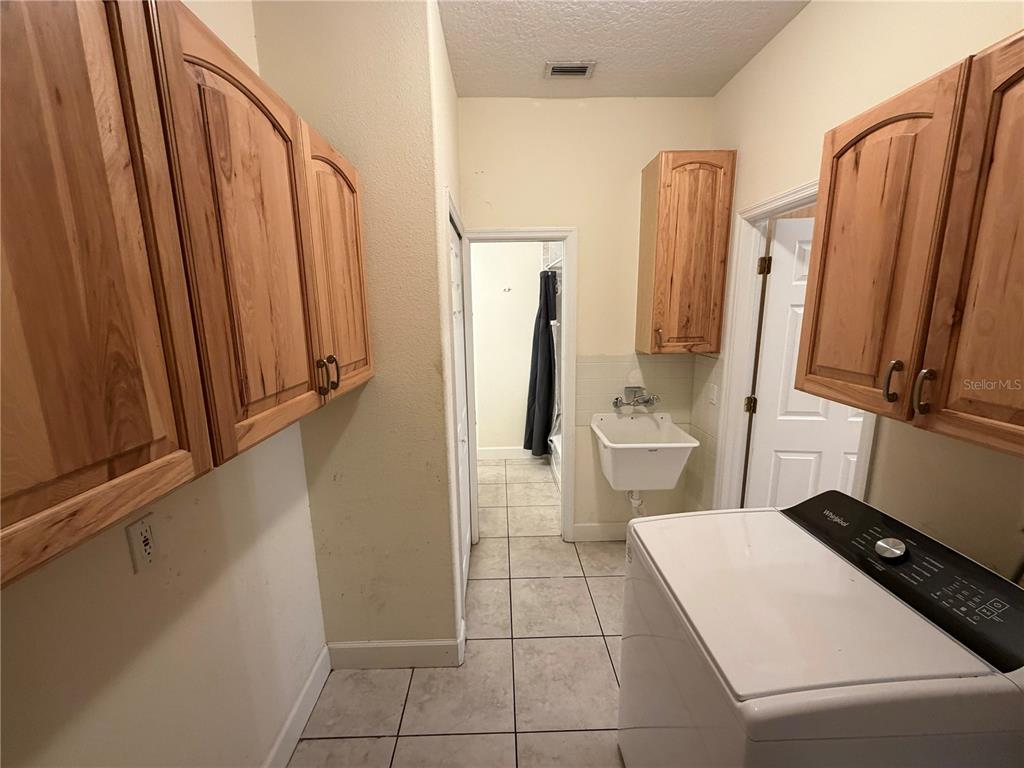 301 North Hiawassee Road Orlando, FL 32835 - Photo 17 of 21
