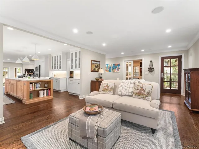 $10,000 | 345 South Race Street, Denver, CO 80209