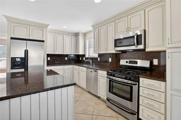 $4,500 | 4808 Neyrey Drive, Metairie, LA 70002