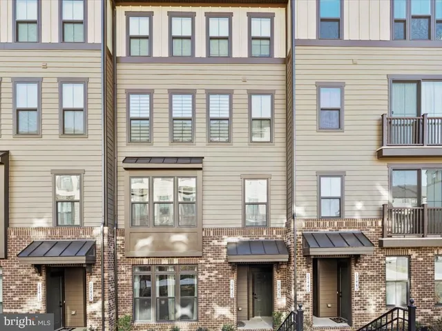 $485,000 | 17437 Southern Shrs Drive, Dumfries, VA 22026