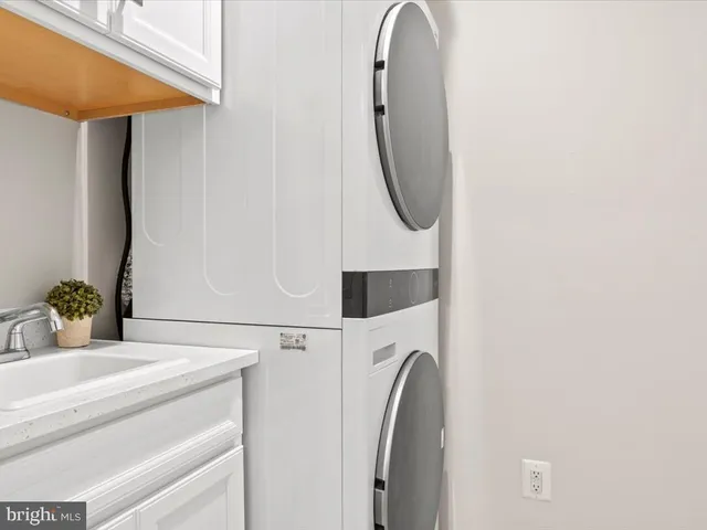 $485,000 | 17437 Southern Shrs Drive, Dumfries, VA 22026