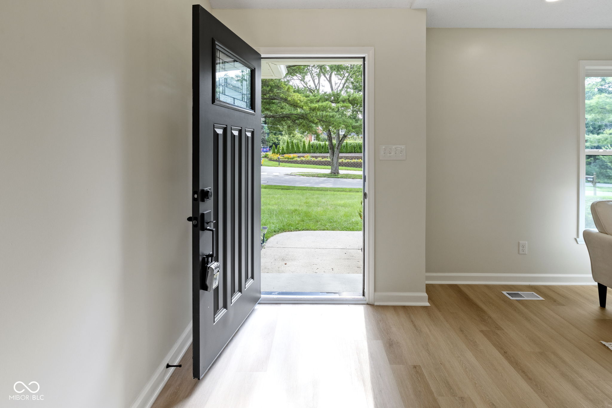 11830 Gray Road Carmel, IN 46033 - Photo 3 of 36