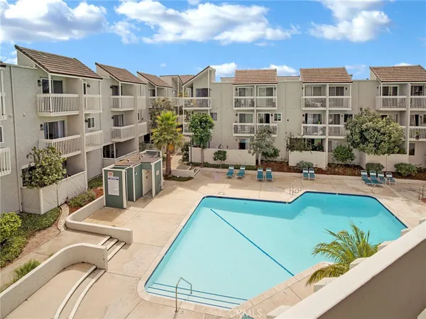 $449,000 | 209 South Ventura Road, Unit 31, Port Hueneme, CA 93041