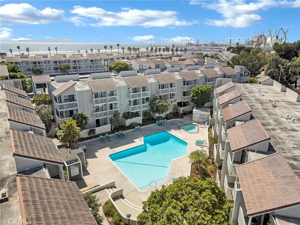 $449,000 | 209 South Ventura Road, Unit 31, Port Hueneme, CA 93041