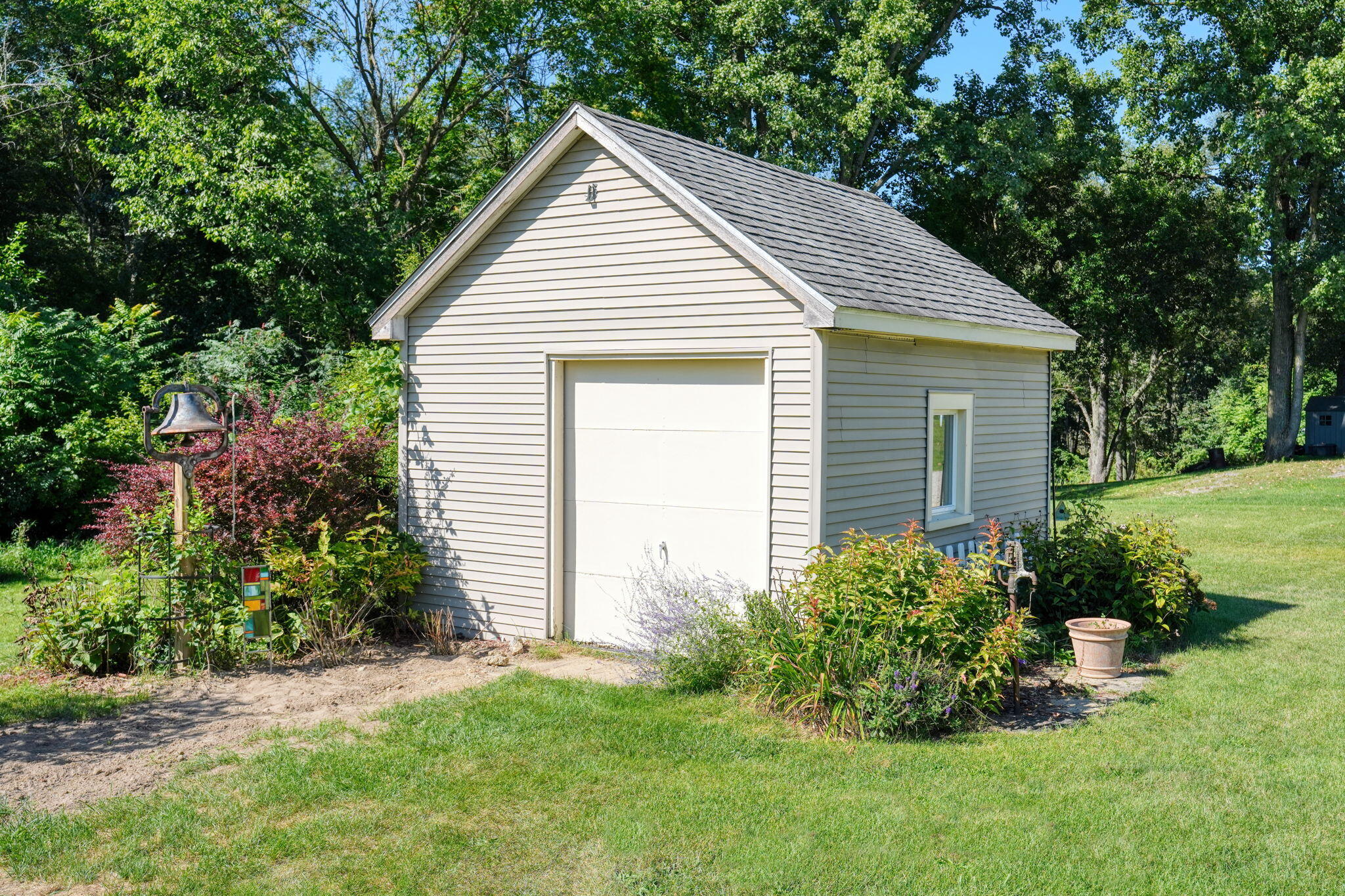7621 Coon Hill Road Munith, MI 49259 - Photo 75 of 88 73-web-or-mls-DSC04122_HDR