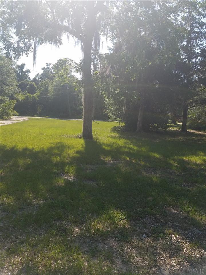 4366 Woodville Road Milton, FL 32583 - Photo 4 of 17 Gallery Image 4