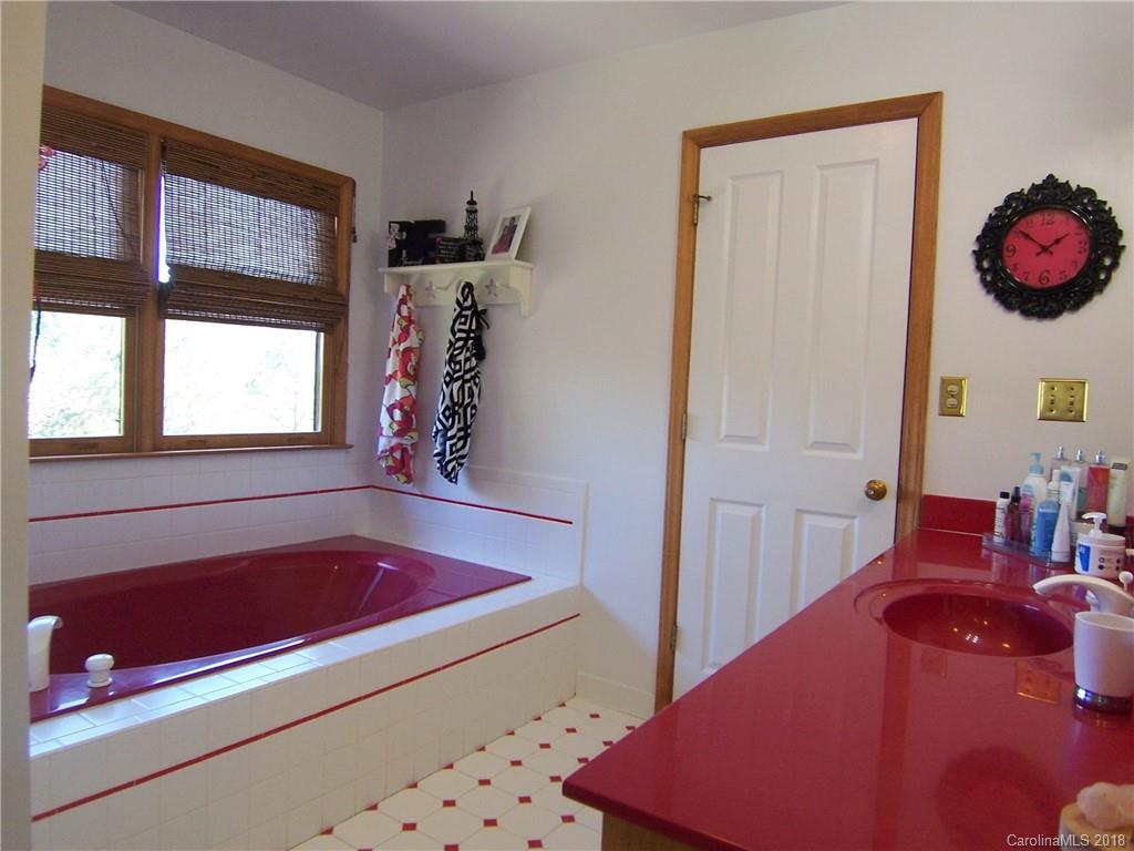 2960 Laura Road Shelby, NC 28150 - Photo 21 of 36 Gallery Image 21