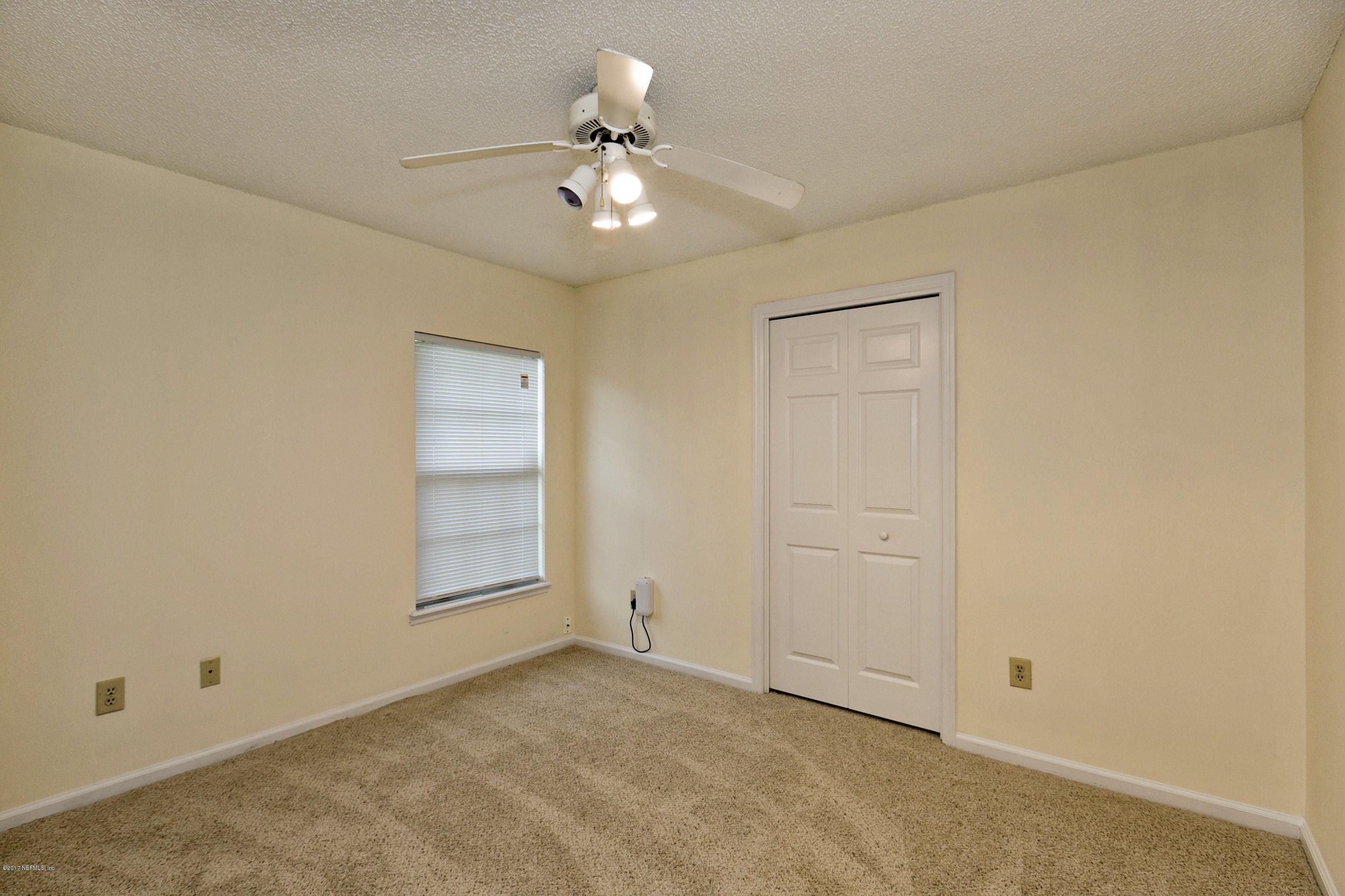 11858 Swooping Willow Road Jacksonville, FL 32223 - Photo 20 of 23 016_Bedroom (2)