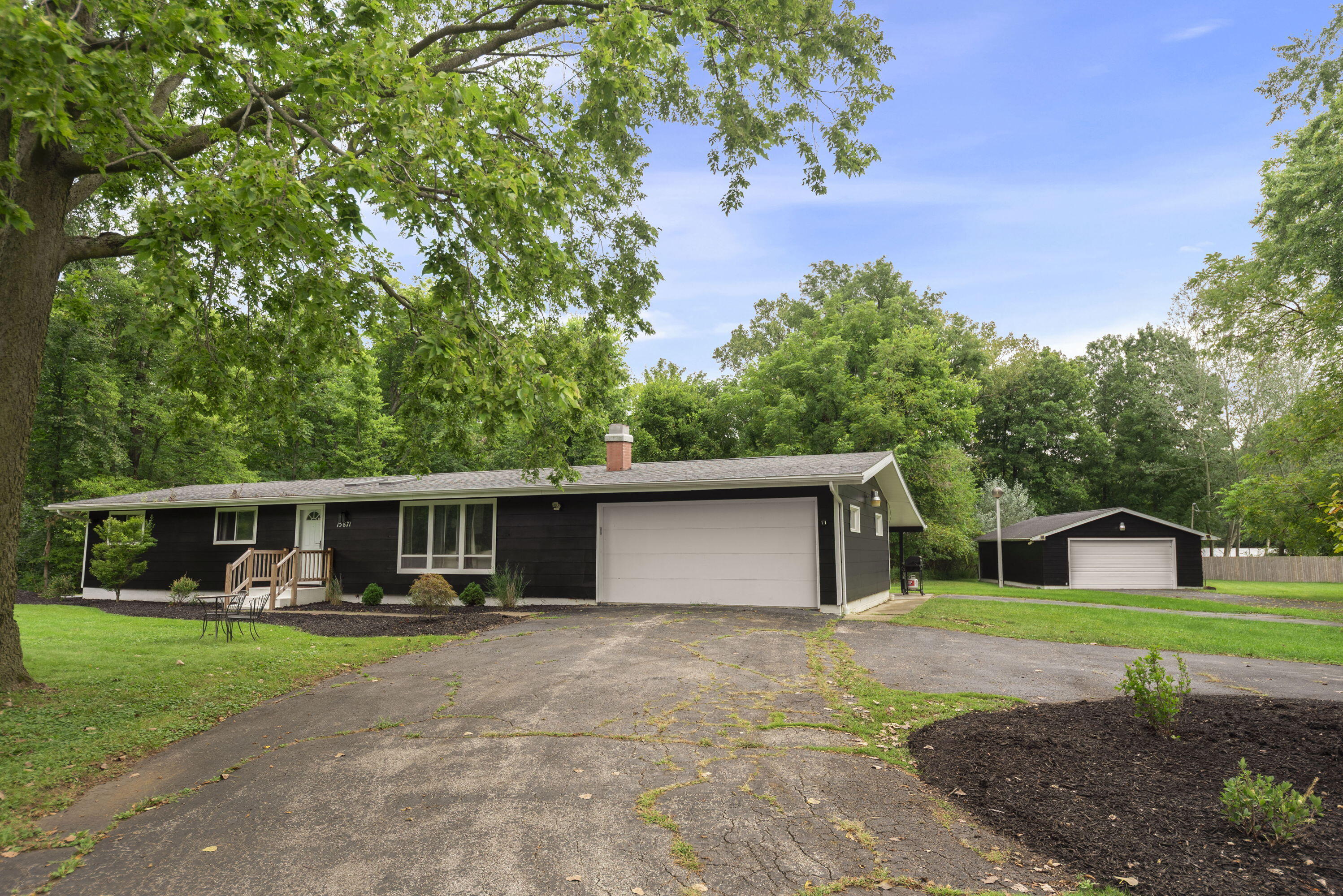 15871 Lakeside Road Three Oaks, MI 49128 - Photo 23 of 29 23