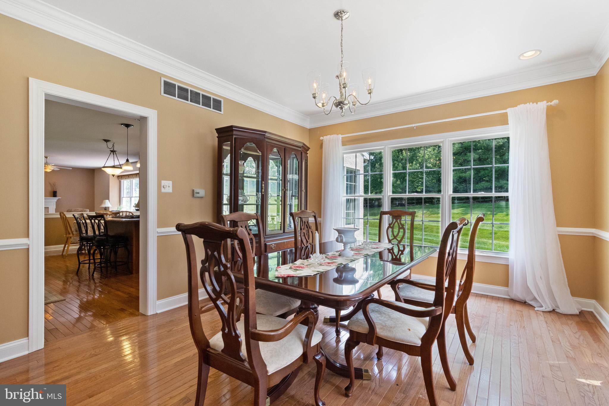 471 Springview Lane Phoenixville, PA 19460 - Photo 16 of 54 Gallery Image 16