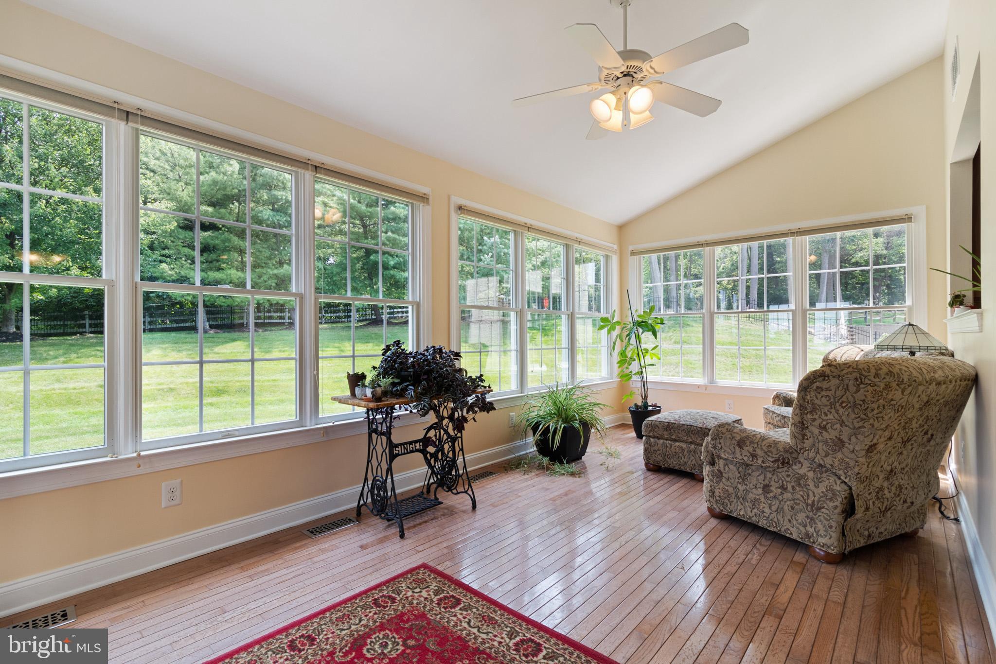471 Springview Lane Phoenixville, PA 19460 - Photo 8 of 54 Gallery Image 8
