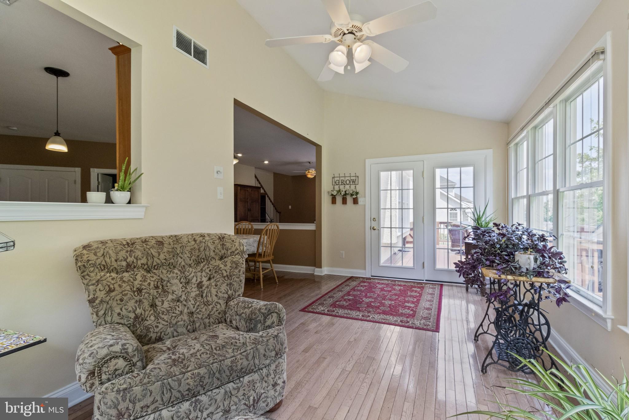471 Springview Lane Phoenixville, PA 19460 - Photo 9 of 54 Gallery Image 9