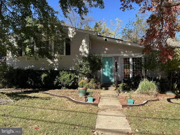 $590,000 | 13130 Valleywood Drive, Silver Spring, MD 20906