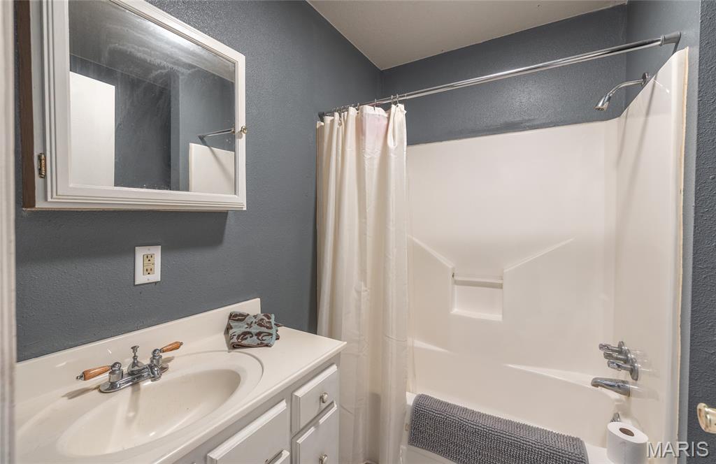 613 Joyner Lane Mountain View, MO 65548 - Photo 16 of 29