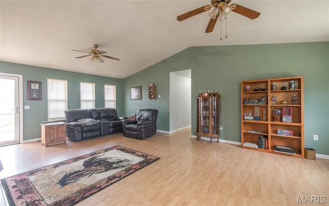 $215,000 | 613 Joyner Lane, Mountain View, MO 65548