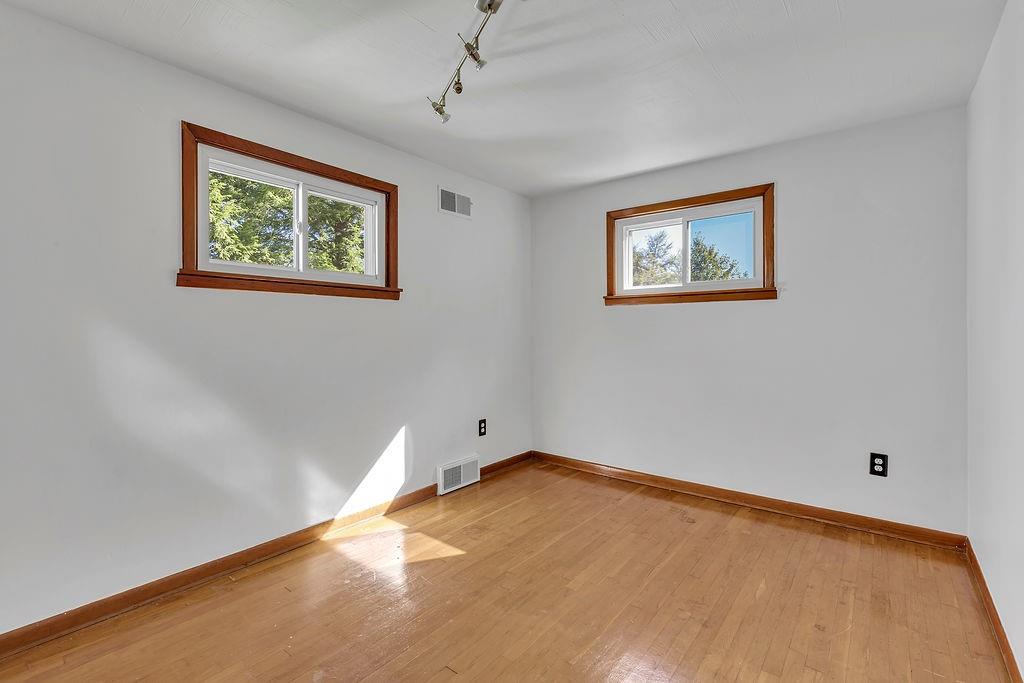 118 Foster Road Beaver Falls, PA 15010 - Photo 12 of 37 Gallery Image 12