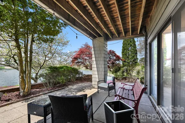 $260,000 | 9041-j M J M Keynes Drive, Unit 1, Charlotte, NC 28262