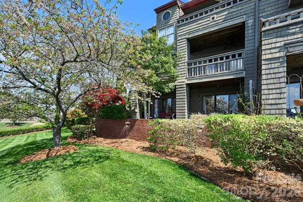 $260,000 | 9041-j M J M Keynes Drive, Unit 1, Charlotte, NC 28262